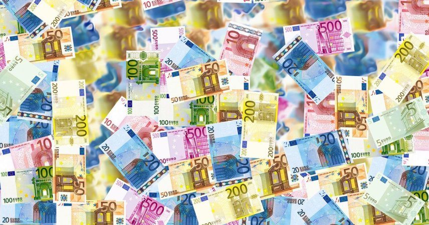 4 cerșetori au câștigat 50.000 de euro în câteva minute