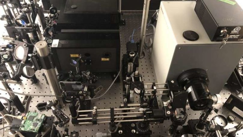 A fost dezvoltată cea mai rapidă cameră de filmat: Captează 10 trilioane de cadre pe secundă
