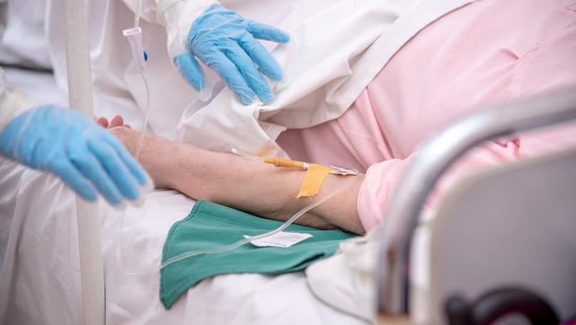 Analiză: Antiviralul care reduce mortalitatea bolnavilor grav de COVID