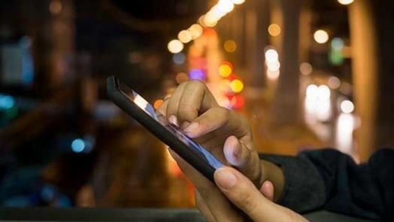 Aplicaţia de Android care permite oricui să copieze pozele de pe telefon