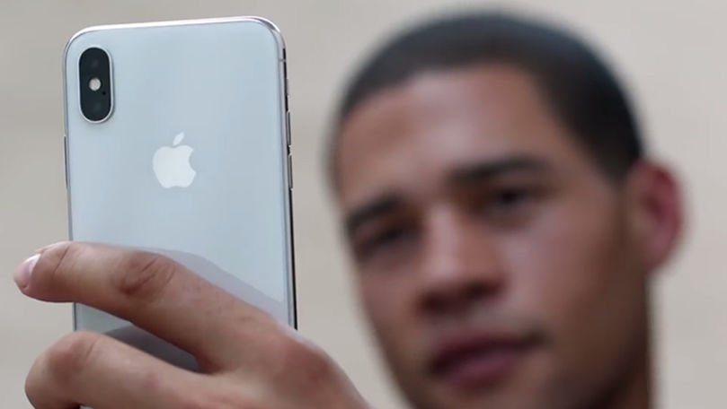 Apple înlocuieşte complet dispozitivele iPhone X cu probleme la sistemul Face ID