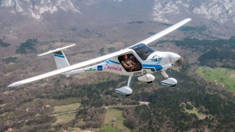 Avion electric, prăbuşit în lac cu doi membri ai Guvernului