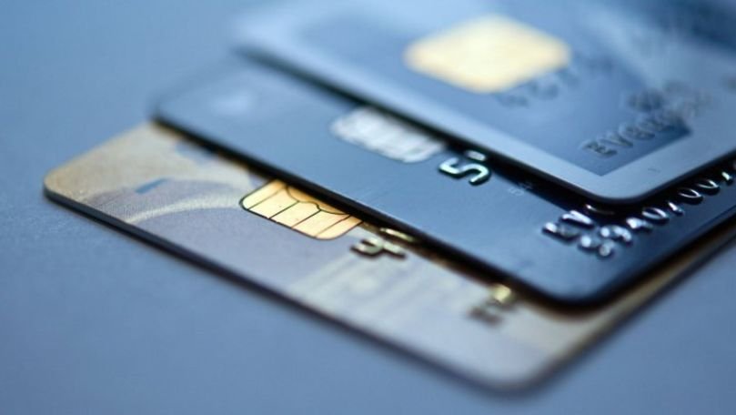 Cardurile bancare vor dispărea în 10 ani, iar plăţile vor fi făcute cu telefonul