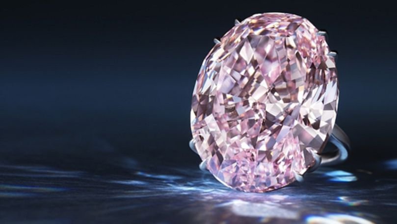 Cercetătorii au descoperit o proprietate uimitoare a diamantului