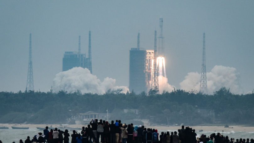 China a lansat o rachetă în spațiu cu misiunea de a aduce mini-sateliți pe orbită