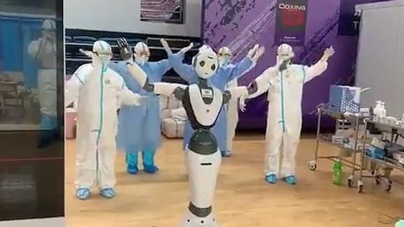 COVID-19: China a inaugurat primul spital inteligent. Roboții vor ajuta medicii