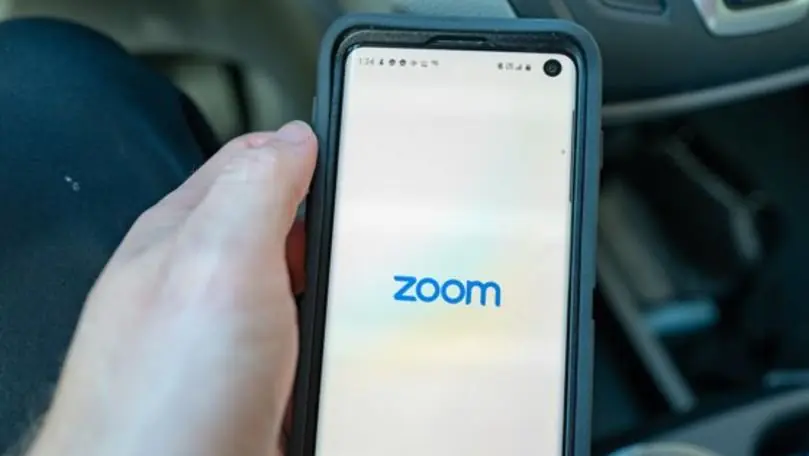 COVID i-a îmbogățit pe acţionarii Zoom. Şi tu puteai fi unul dintre ei