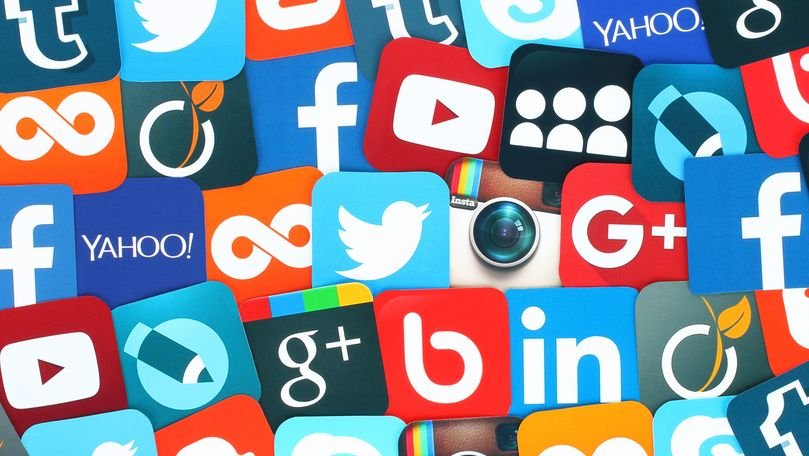 Cum au evoluat Facebook, Instagram și alte rețele de socializare în ultimii 10 ani