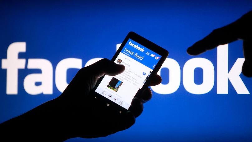 Dezvăluiri despre Facebook: Încă vinde angro date personale
