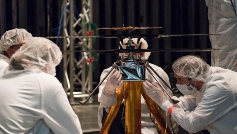 Elicopterul NASA care va explora planeta Marte, testat în laborator