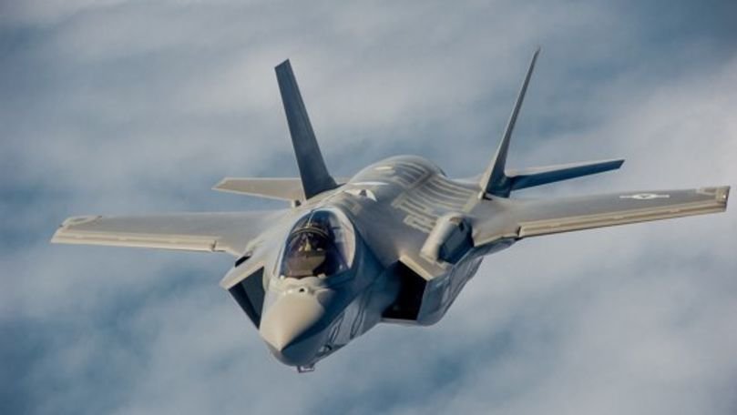 Elon Musk anunță avionul în faţa căruia F-35 nu ar avea nicio şansă