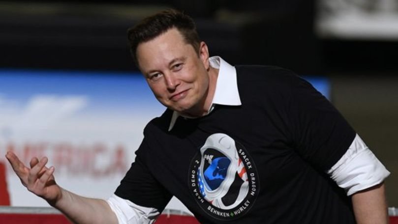 Elon Musk are un nou mega-plan: O rachetă complet reutilizabilă