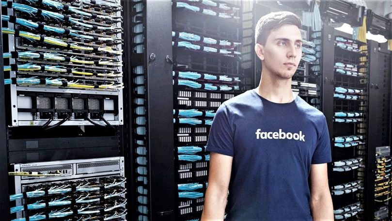 Facebook are o problemă gravă care îți face postările publice