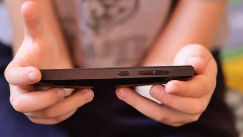 Google Family Link te ajută să închizi telefonul copilului de la distanță
