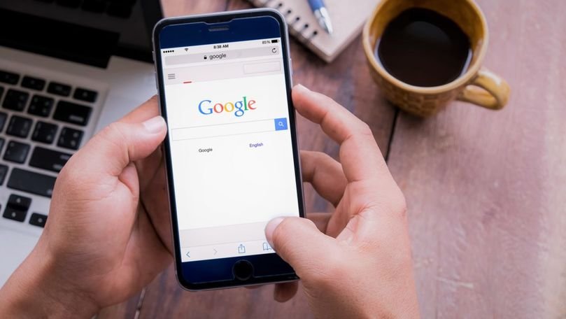 Google reinventează Internetul ca să fii și mai leneș când cauți ceva