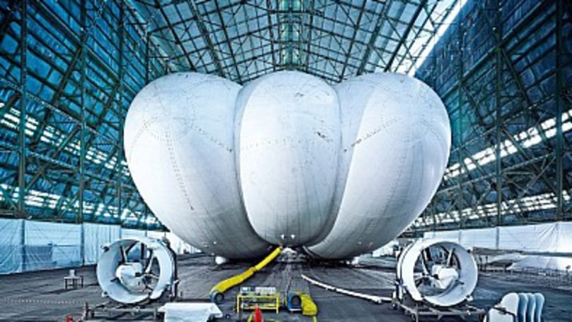 Imaginea zilei: Prototipul Airlander, cel mai lung aparat de zbor construit vreodată, produs în masă