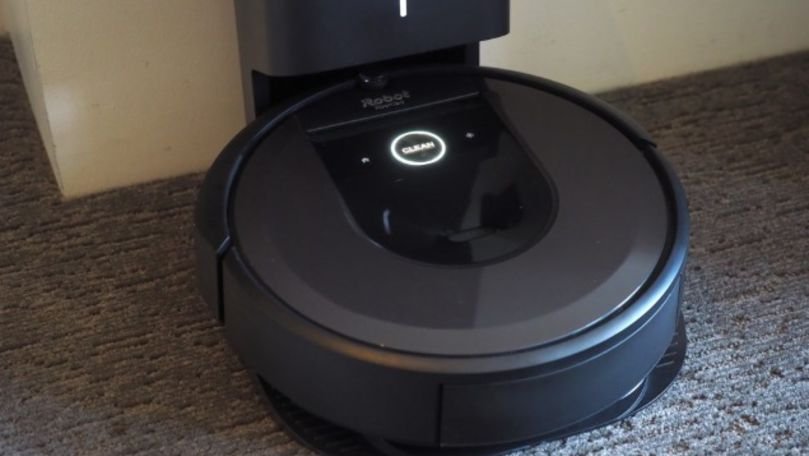 iRobot ar putea fi primul aspirator-robot care duce şi gunoiul, după ce termină de făcut curăţenie în locul tău