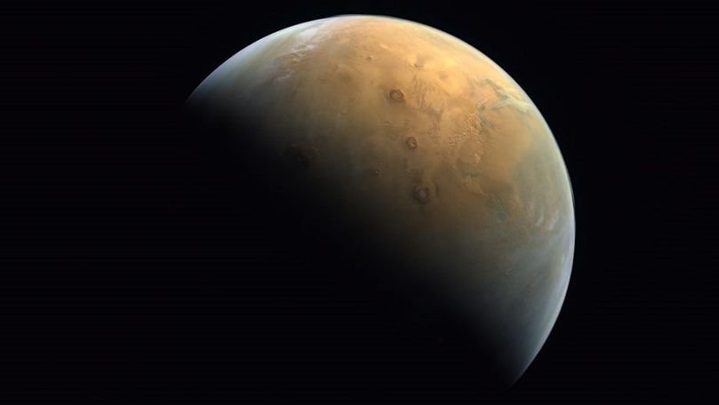 Misiunea Hope a Emiratelor Arabe Unite a transmis prima imagine cu planeta Marte