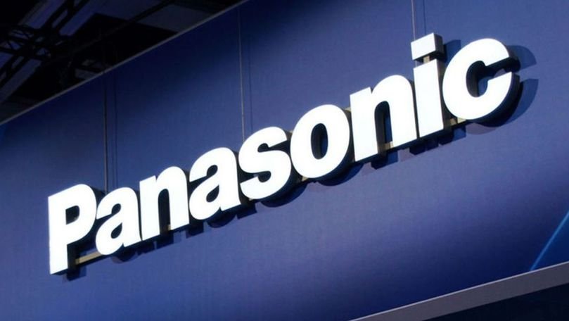 Panasonic a lansat un telefon ca un tanc rezistent la aproape orice