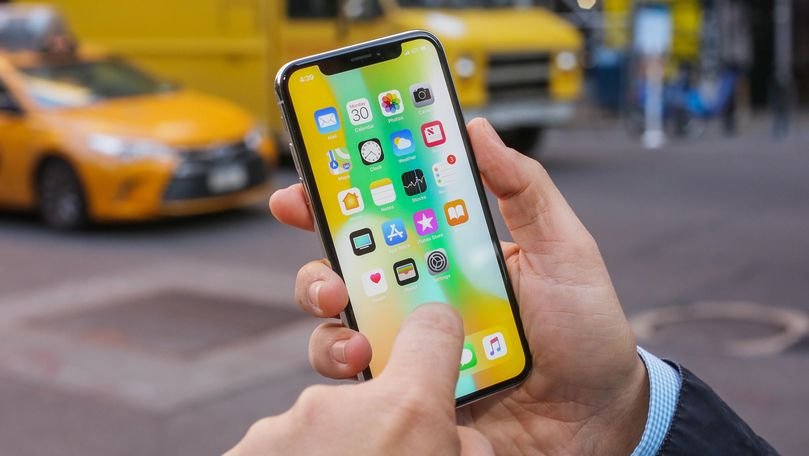 Patru aplicații pe care trebuie să le ștergi imediat din iPhone