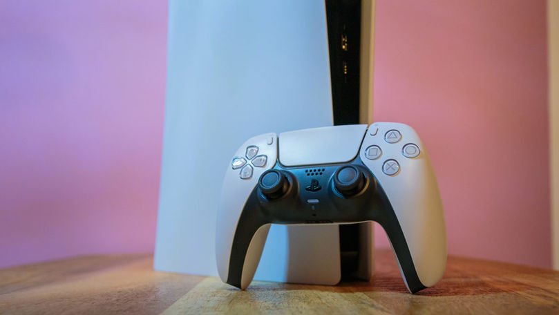 PlayStation 5 impune jocurile să fie mai bune și începe de la controller
