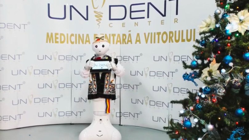 Premieră în România: Pepper, robotul care spune Plugușorul