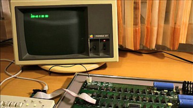 Prețul fabulos al unui computer Apple 1 rar care a fost scos la licitație