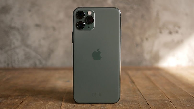 Rezistenţa la apă a seriei iPhone 11, demonstrată într-un test extrem