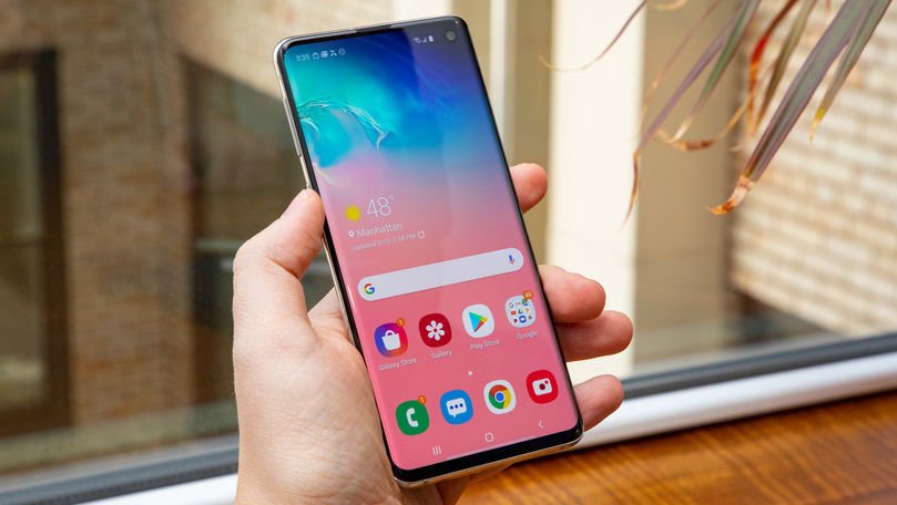 Samsung Galaxy S11 ar putea avea baterie foarte mare şi funcţia Space Zoom