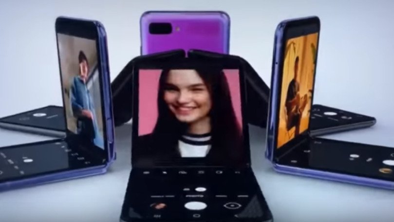 Samsung lansează telefonul Galaxy Z Flip: Cât va costa noul model