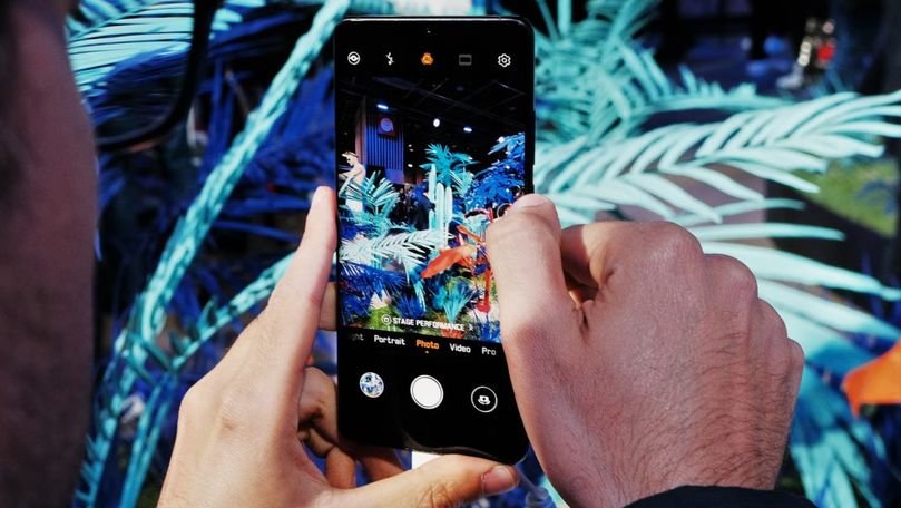 Samsung vs. Huawei: Cine are cea mai bună cameră pentru poze și video