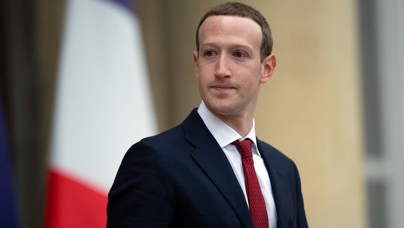 Șeful Facebook se gândește la gadget-uri manevrate cu creierul