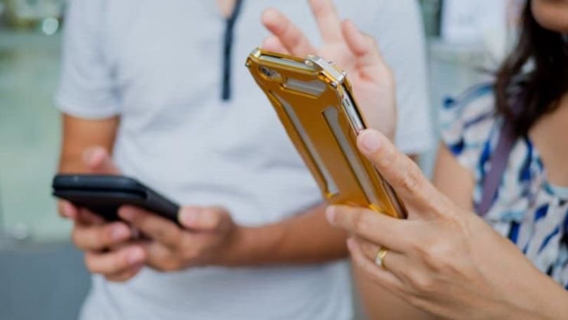 Țara în care există mai multe telefoane decât cetățeni