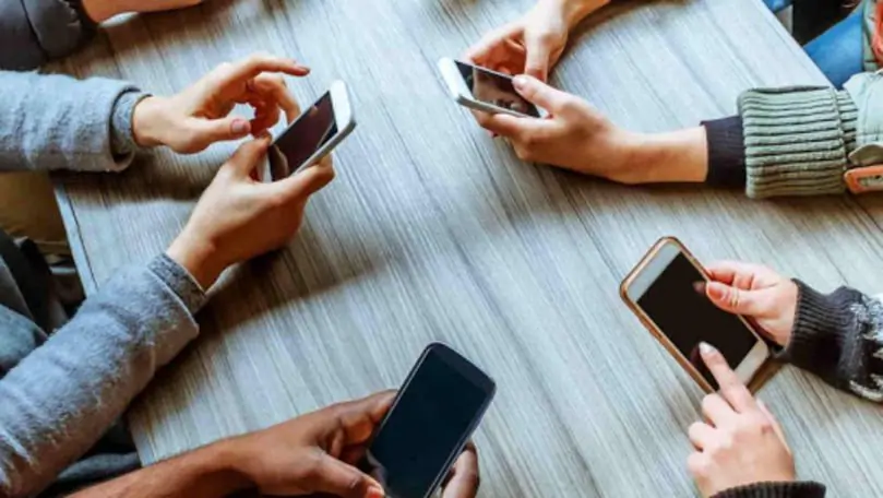Telefoanele cu sisteme de operare mai vechi, vulnerabile pentru hackeri