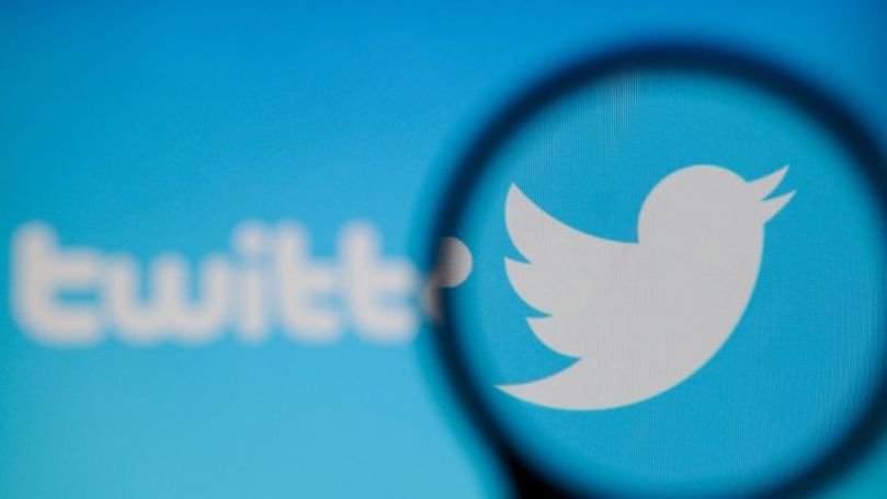 Twitter a suspendat mii de conturi acuzate de răspândirea informaţiilor false