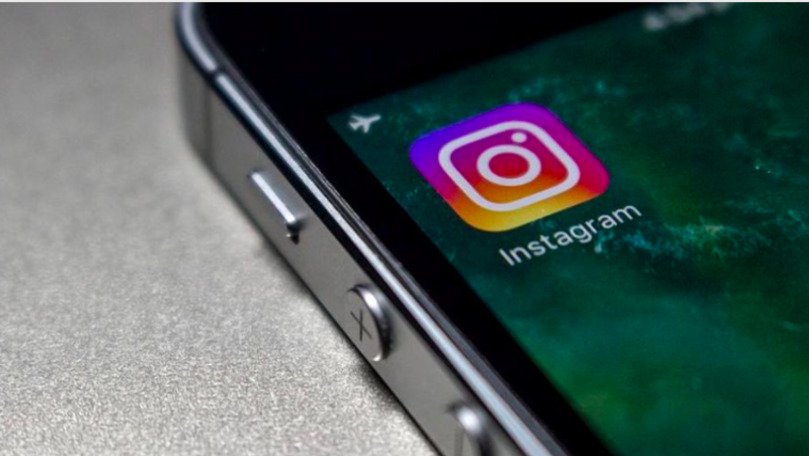 Zeci de procurori din SUA i-au cerut lui Mark Zuckerberg să renunţe la Instagram Kids