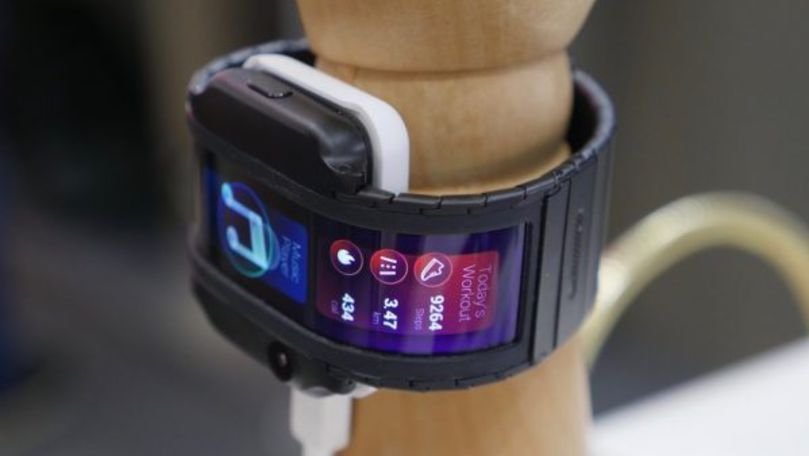 ZTE prezintă smartphone-ul pe care îl porți la mână