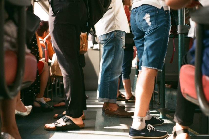 10 obiceiuri proaste care trădează adevărata ta personalitate