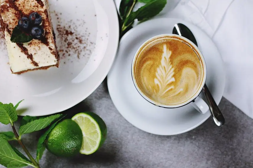 Slăbești cu cafeaua verde sau nu? Află chiar acum!