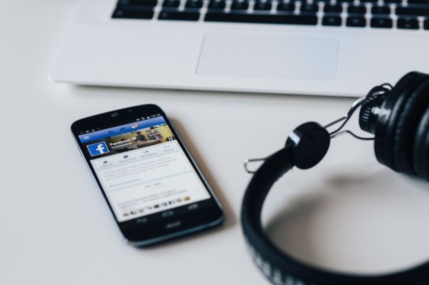 Cum identifici punctele slabe ale unei persoane cu ajutorul paginii sale de Facebook