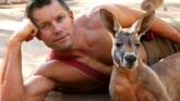 Pompieri Australieni au lansat un nou calendar în sprijinul animalelor și faunei sălbatice foto-04